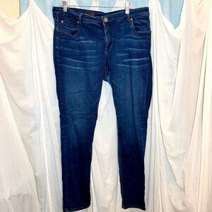 Kut From The Kloth Diana Skinny Medium Wash Sz 16W